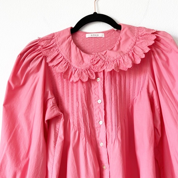 Doen Shirt Womens XS Hickory Blouse
Begonia Pink Ruffles Cottagecore
Feminine - Picture 14 of 15